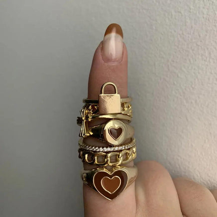 Creative Love Heart Ring - ORANGE KNIGHT & CO.