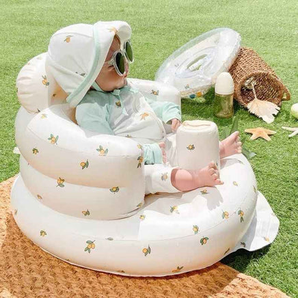Baby inflatable chair with bear print for outdoor use