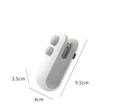 Dimensions of the handheld USB rechargeable vacuum sealing machine, measuring 9.5cm x 4cm x 3.5cm, ideal for portable use.